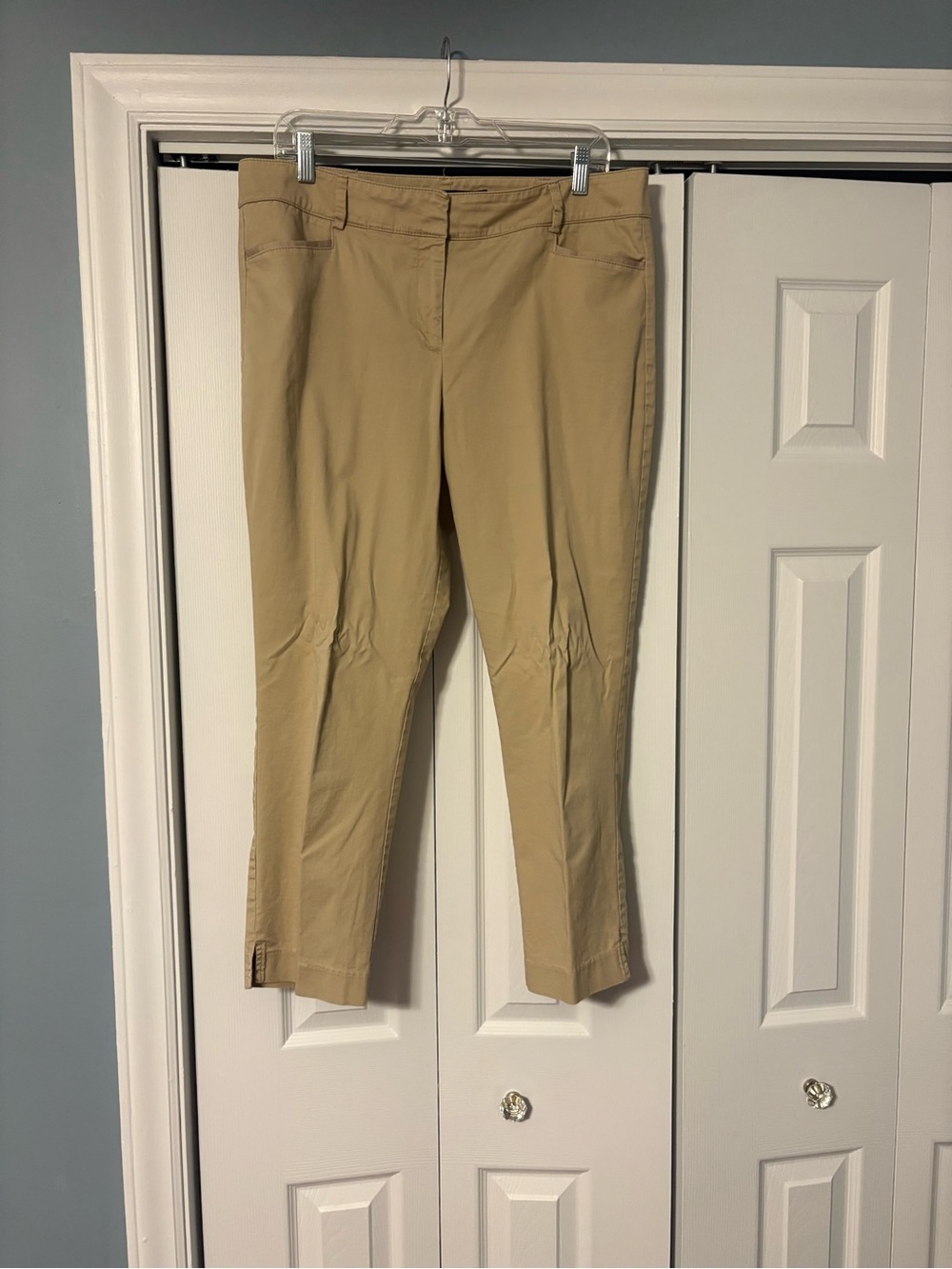New York & Company Ankle Length Chino Pants in Khaki